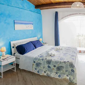  Bed & Breakfast Borgo Marino